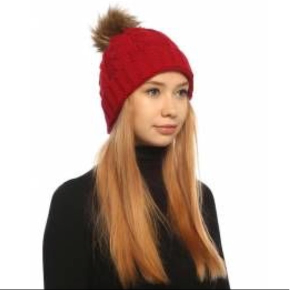 SOLD Pom Pom Beanie Hat NWT - Picture 6 of 8
